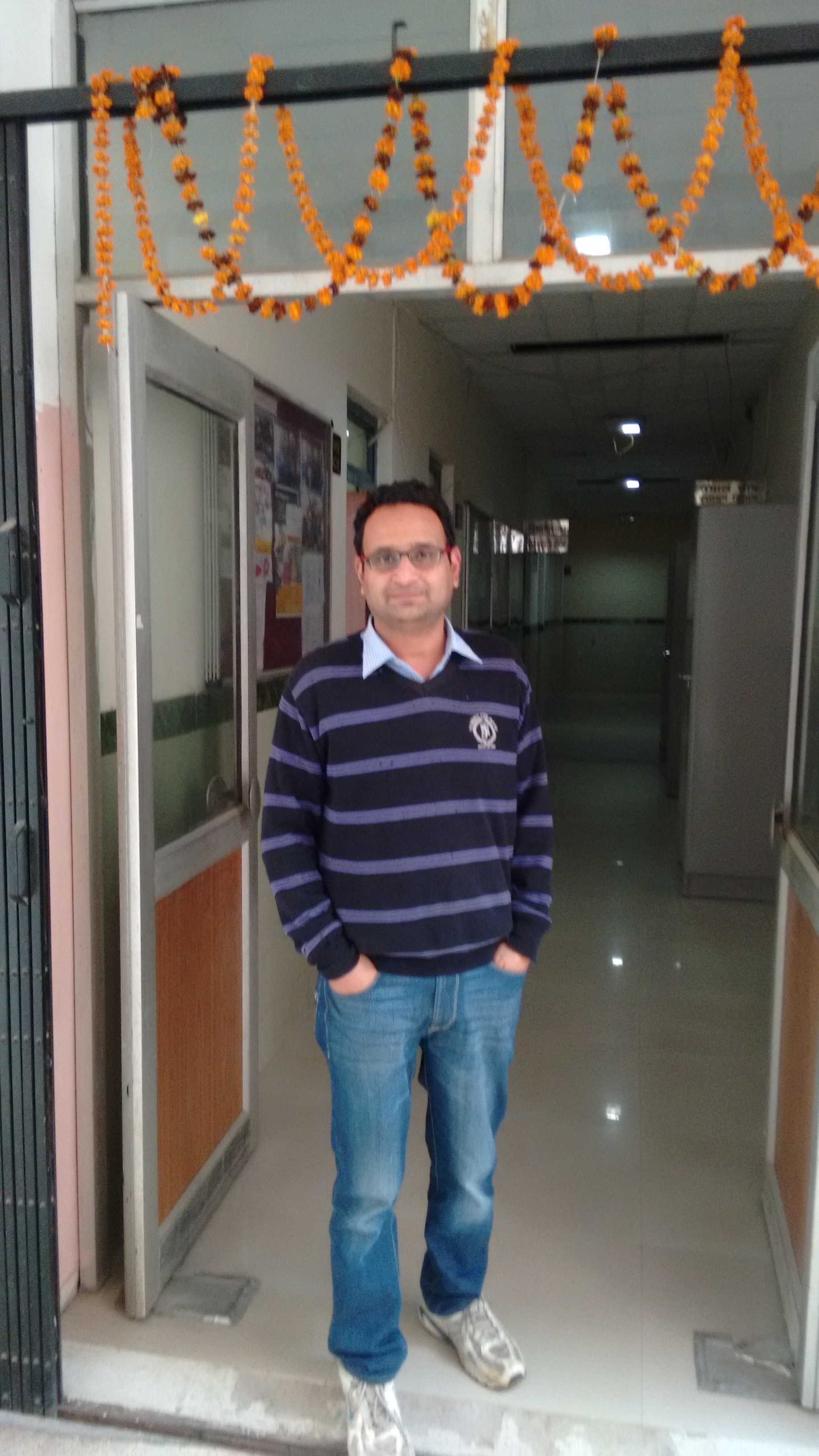 Dr Harinder Singh