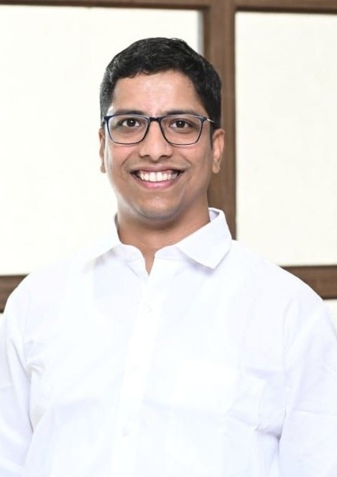 Dr. Pranav Thakare